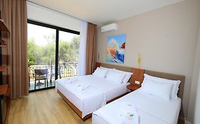 Mezzanine Bay