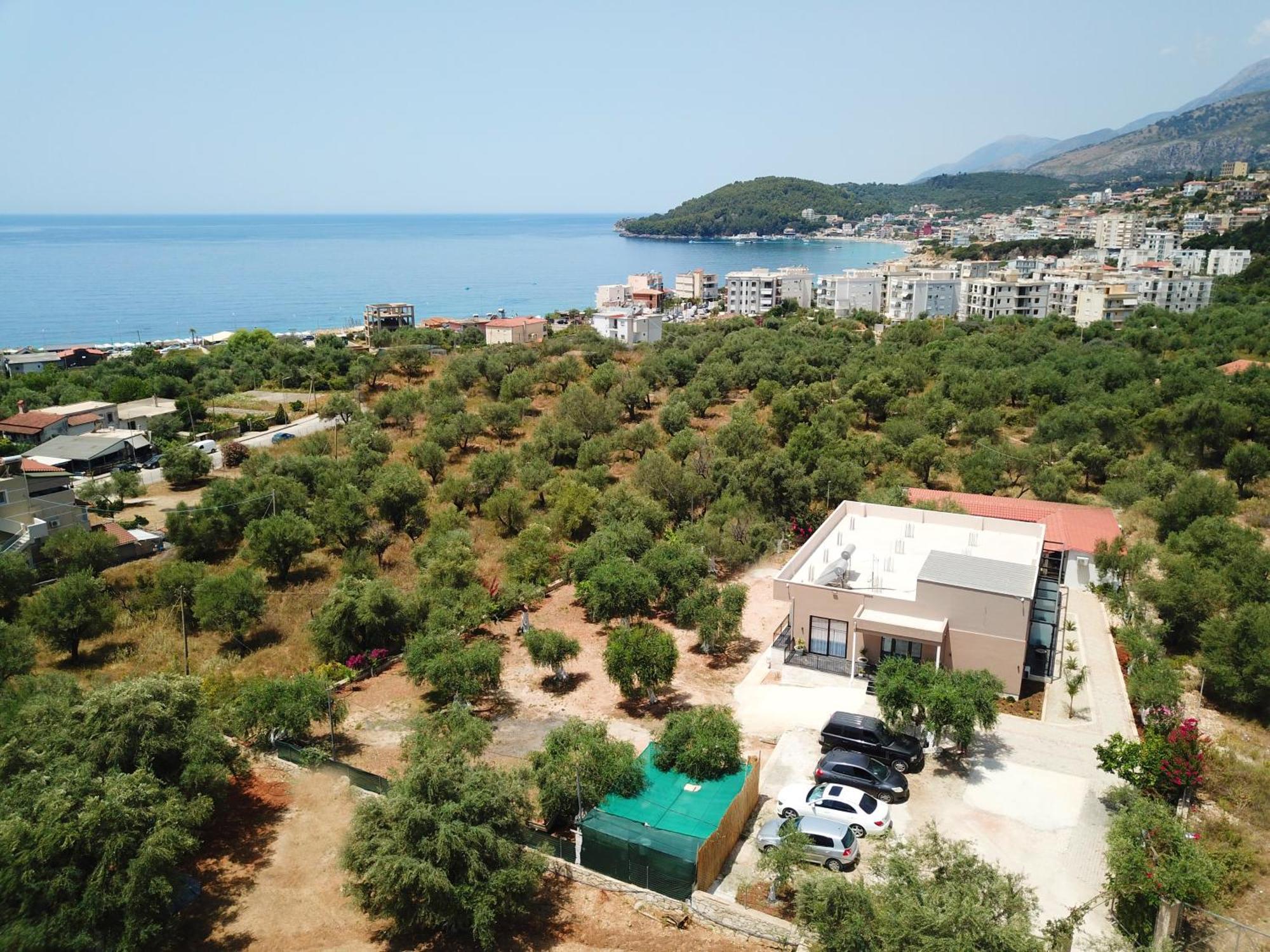 Mezzanine Bay Hotel Himare Exterior foto